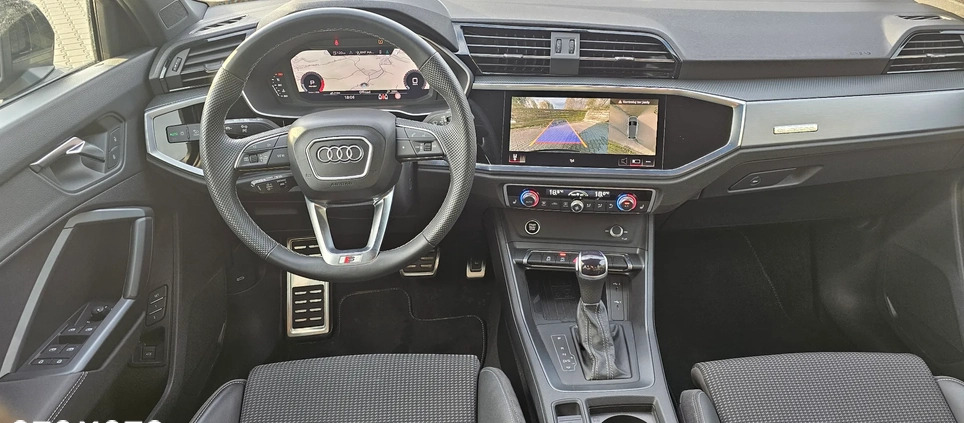 Audi Q3 cena 154999 przebieg: 17000, rok produkcji 2022 z Wieliczka małe 529